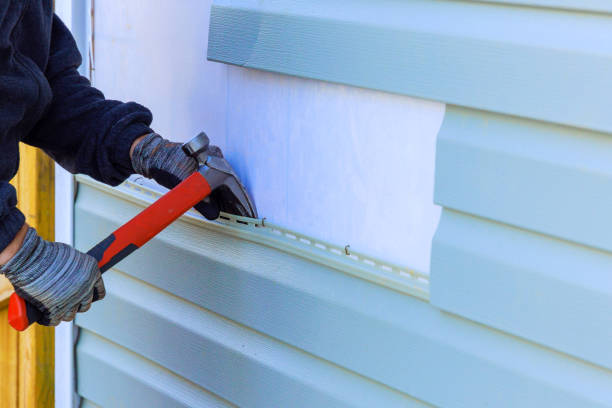 Trusted Storm Damage Siding Repair service in Eden Prairie, MN - Creative Siding
